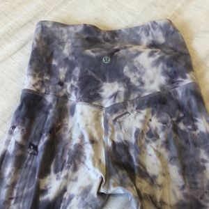 Tie dye crossover leggings